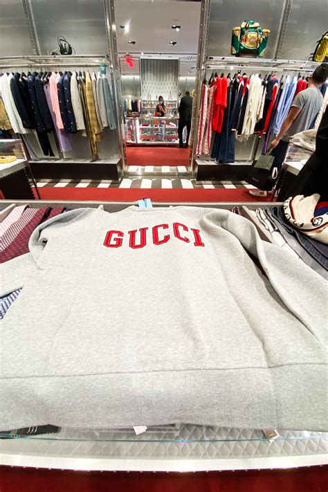 gucci outlet stores|closest gucci outlet to me.